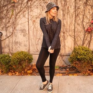 Set of 3 Cuddl Duds gray and black leggings S